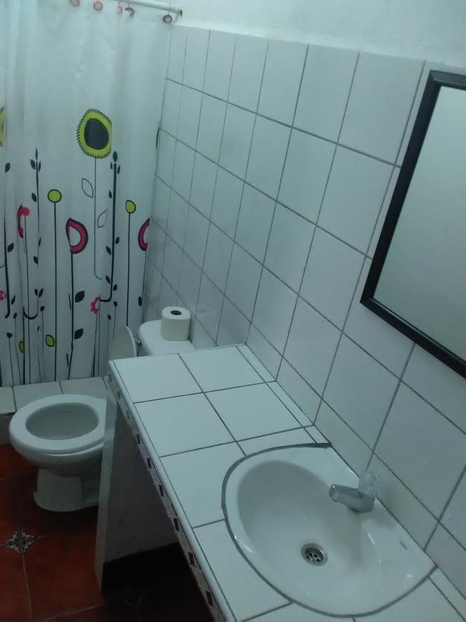 Hostal Casa Ivana León Exteriör bild