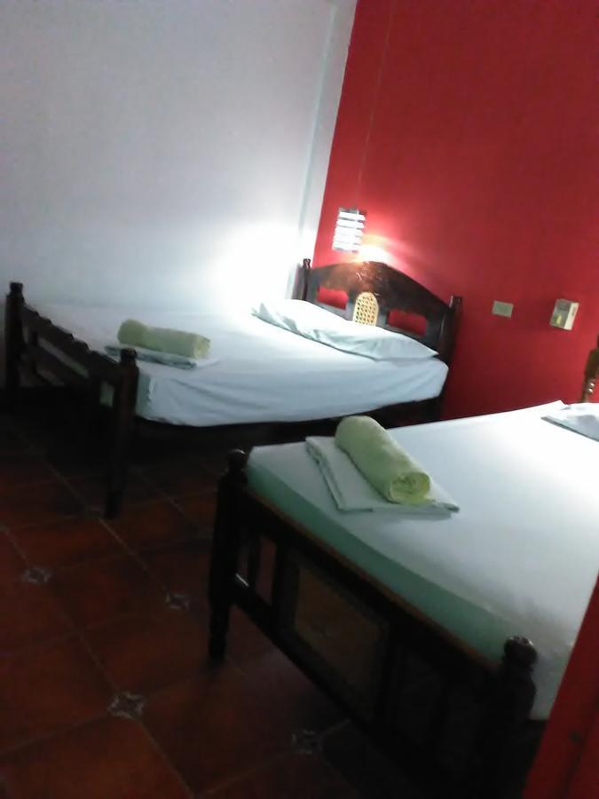 Hostal Casa Ivana León Exteriör bild