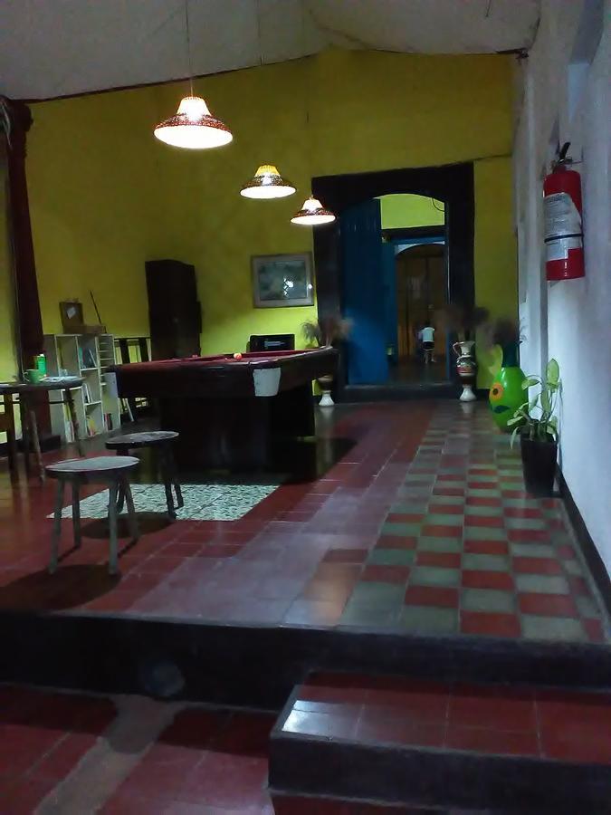 Hostal Casa Ivana León Exteriör bild